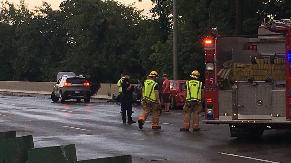 4 injured in multivehicle crash on I5 northbound near Terwilliger