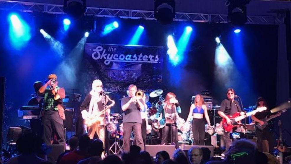 Skycoasters, Gary Lewis & the Playboys rock out at Turkey Bash WHAM