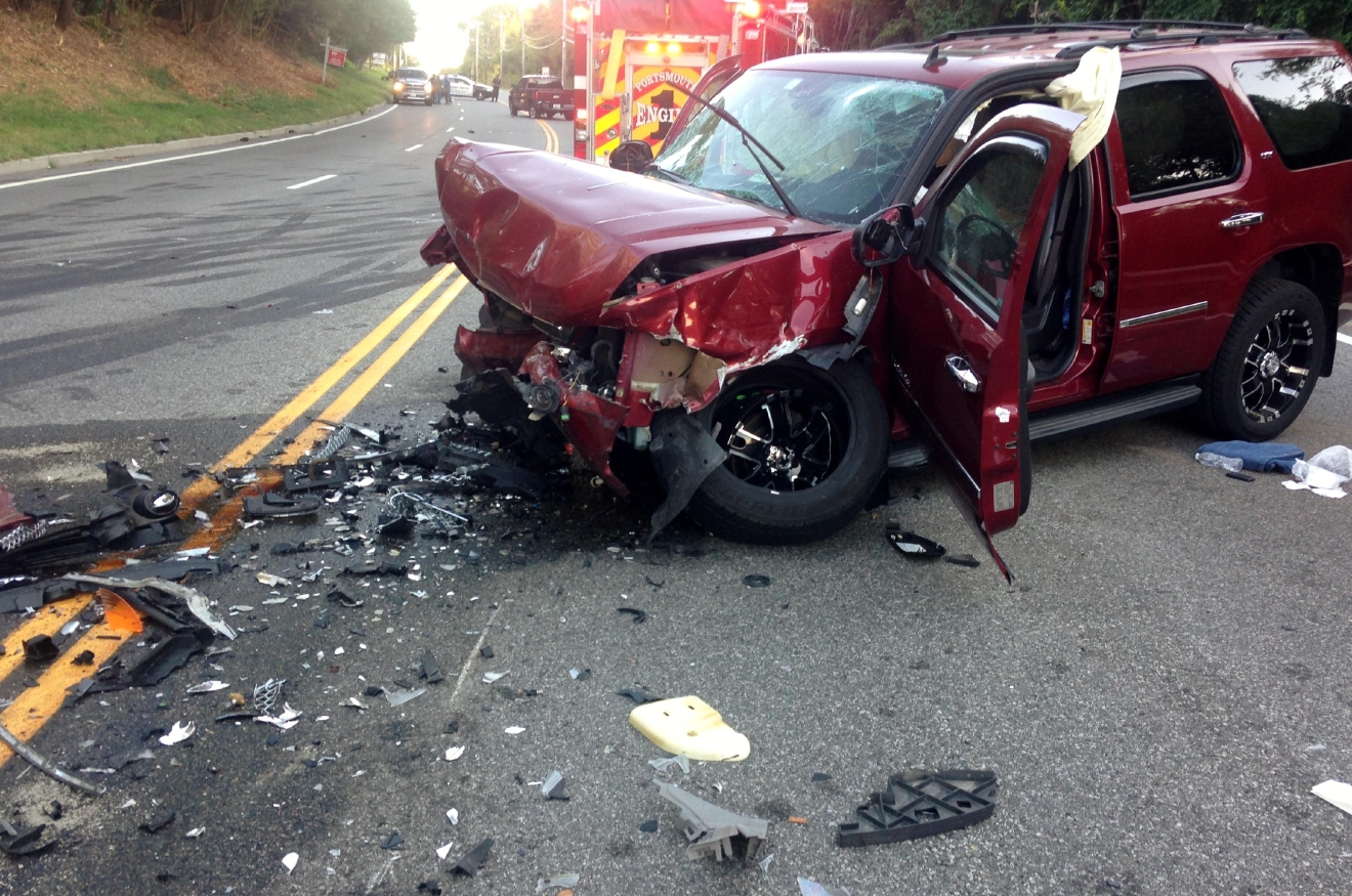 Victims identified in serious multicar crash in Portsmouth WJAR