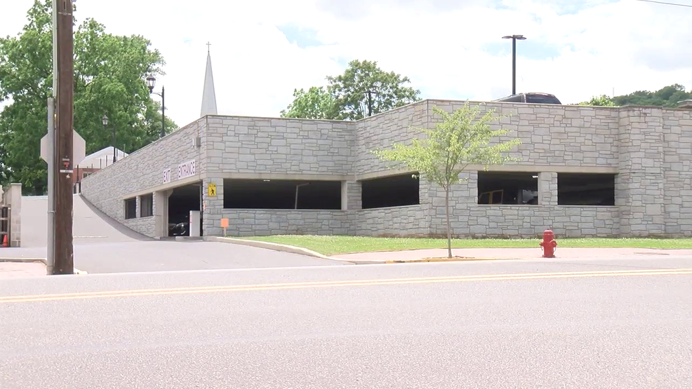 Officials Bedford parking garage to close Monday for repairs WJAC