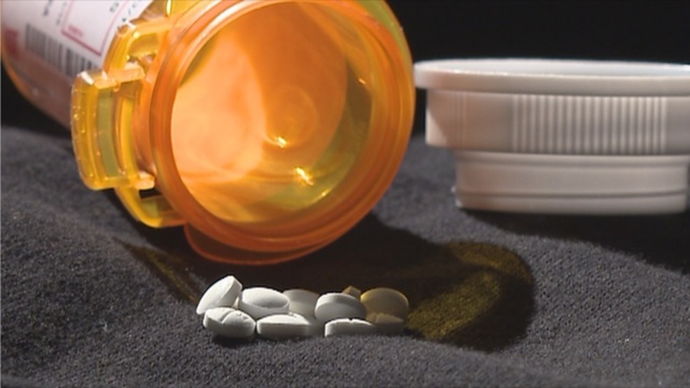 opioid pill bottle 1.jpg