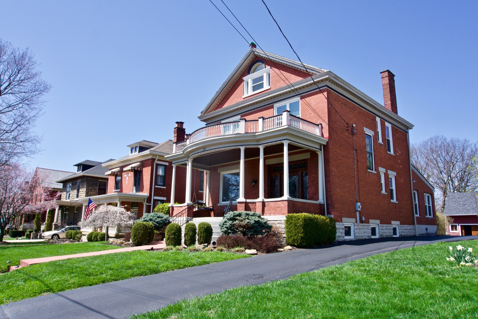 Photos A Sidewalk Look at the Many Beautiful Homes of Fort Thomas