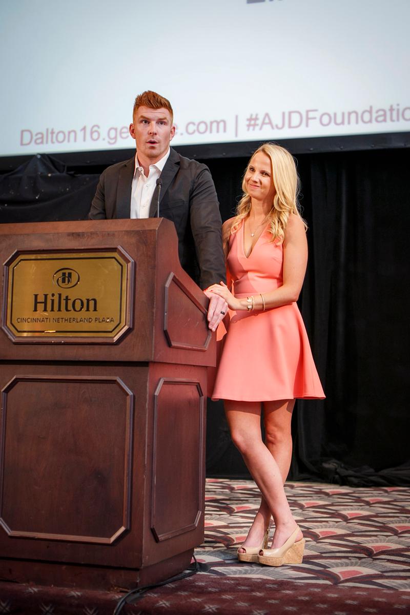 Photos: Celebrity Waiter Night With The Bengals &hellip;