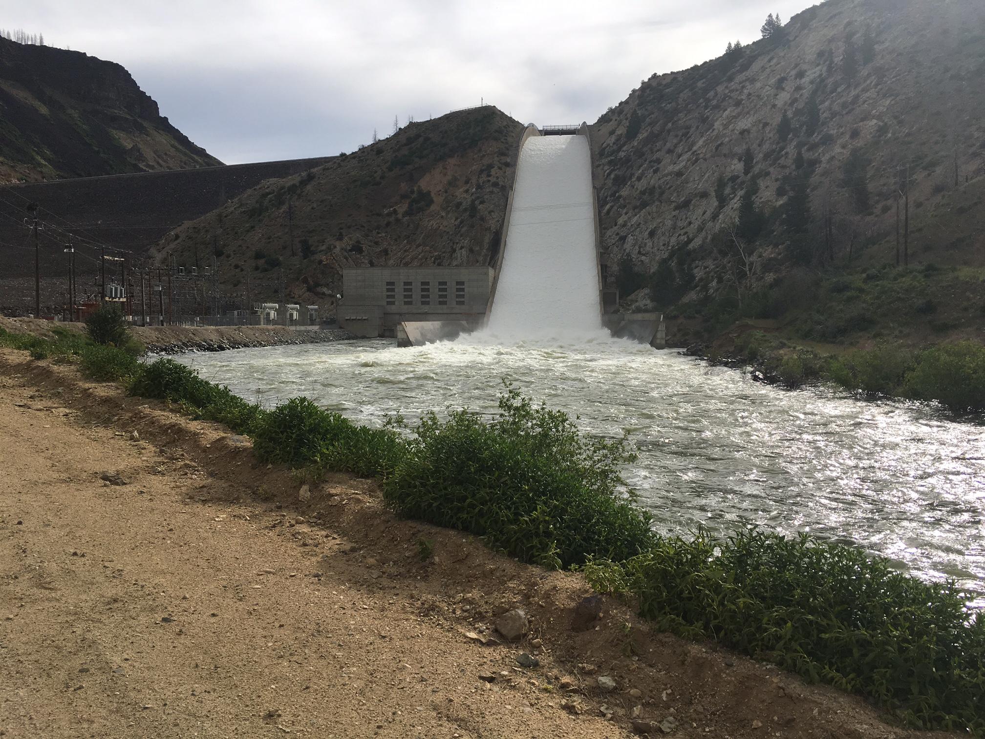Photos Anderson Ranch Dam Reservoir 99 percent full KBOI
