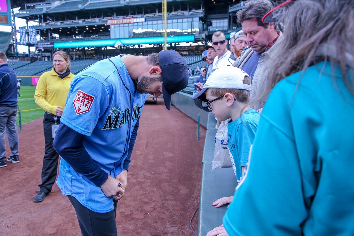 Photos It was a beautiful day for the 2019 Mariners FanFest Seattle