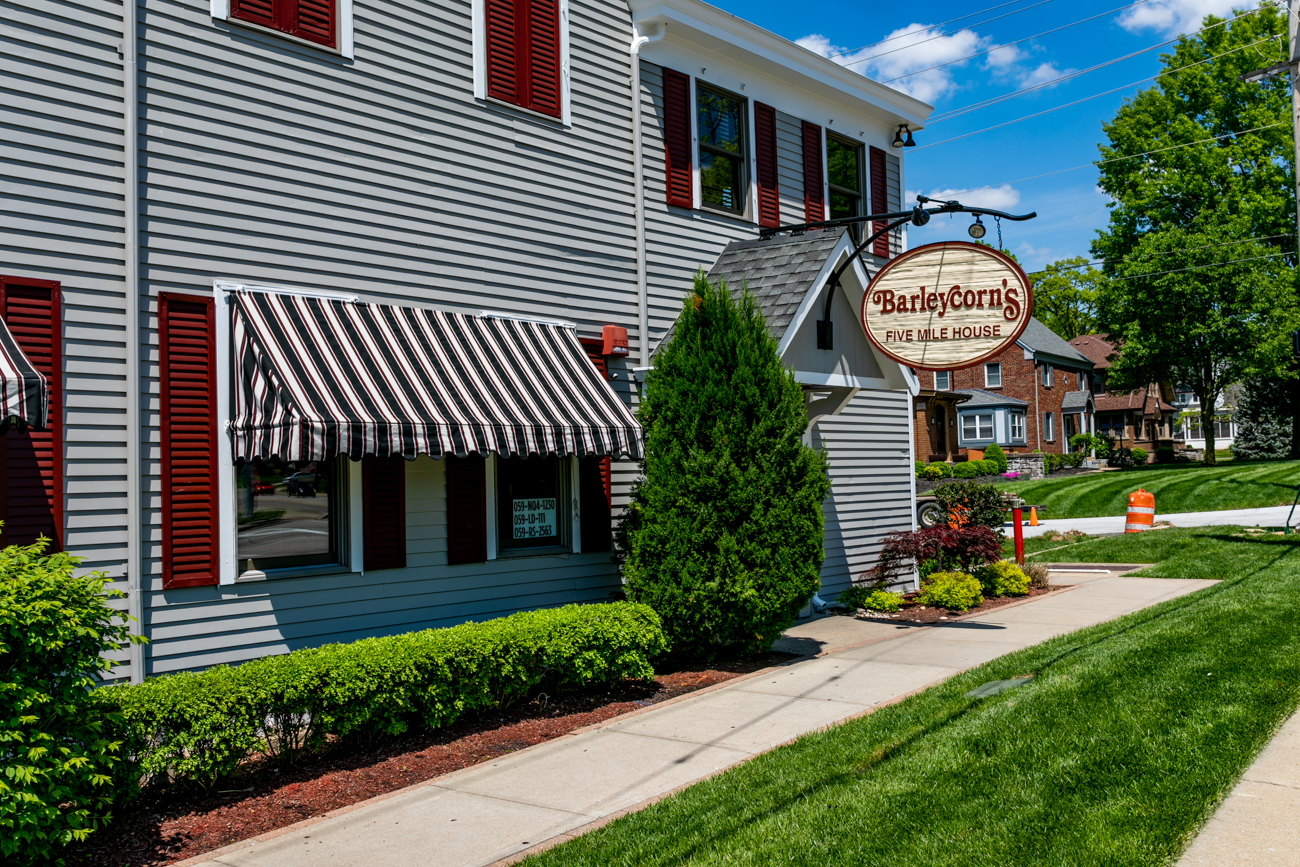 50 West Is Partnering With Barleycorn's to Release a New Red Lager