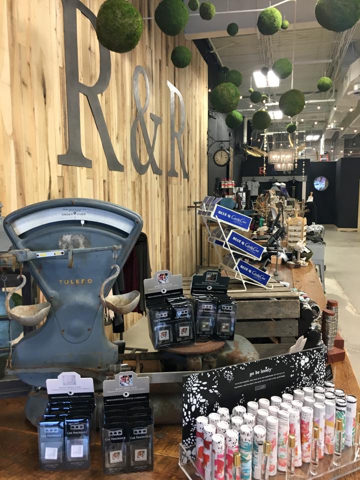 Rose & Remington Is Bringing The BohoChic Thunder To Hyde Park Cincinnati Refined