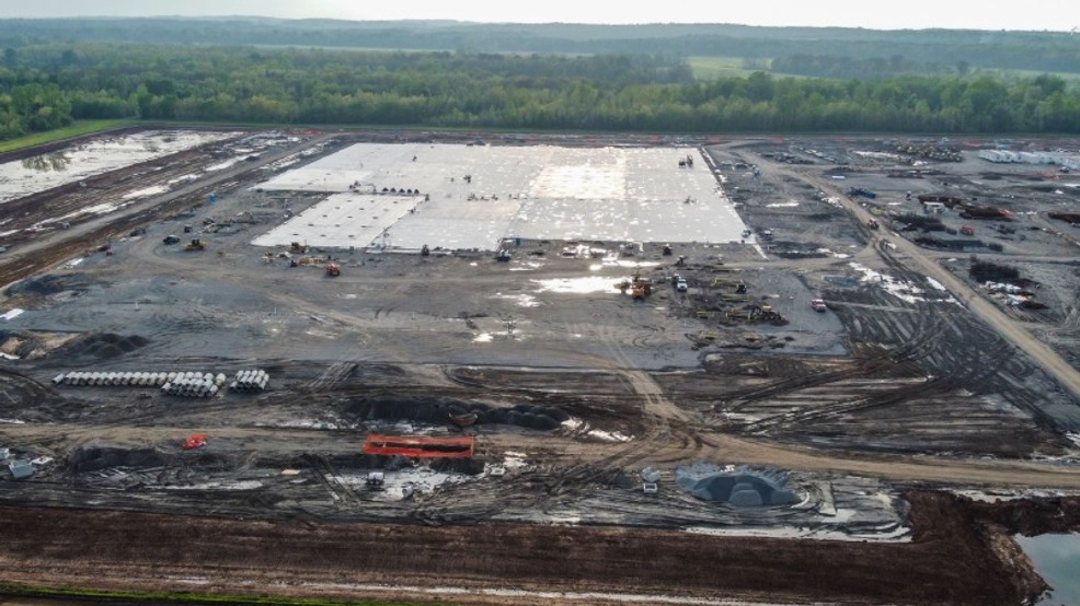 First Amazon fulfillment center in Little Rock to create 1,000 new jobs