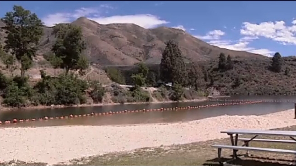 Brush, grass fire sparked by car near Robie Creek KBOI