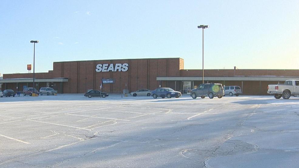 Green Bay Sears store closing WLUK