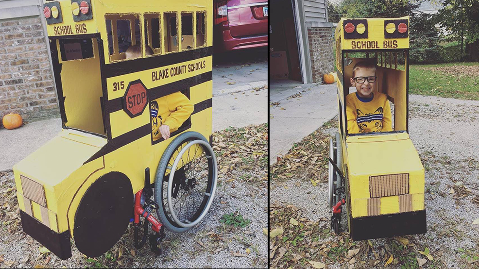 Family Creates Custom Halloween Costume For 5 Year Old Boy With Spina Bifida Kptm