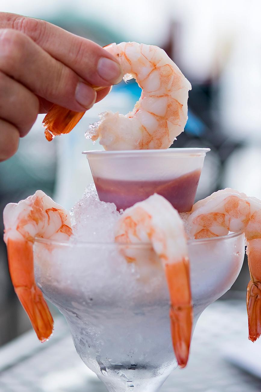 this floating indiana restaurant serves key west fish in the